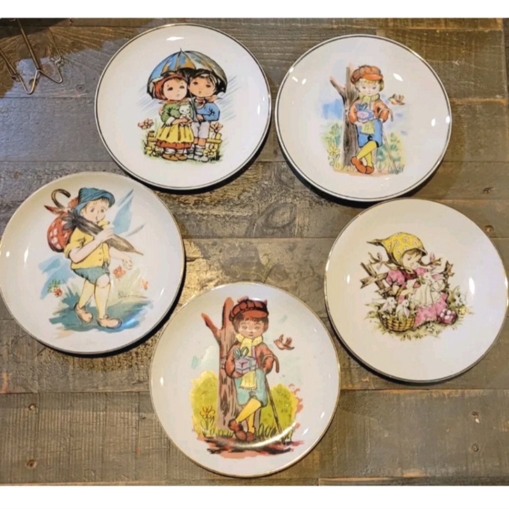 5 Vintage Children Decorative Kids Outside Plates Set Japan 7" Gold Trim